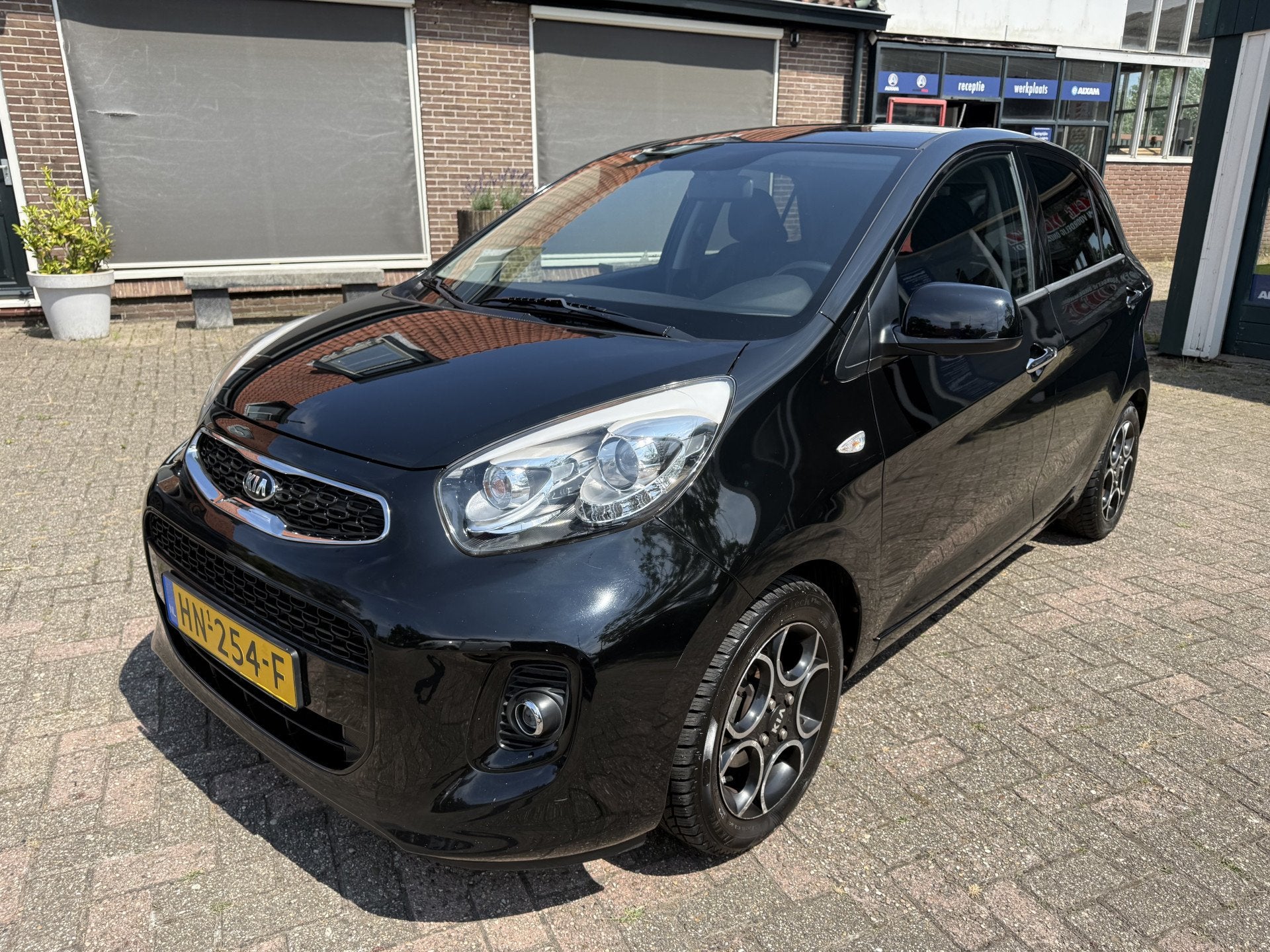 Kia Picanto 1.0 CVVT First Edition (bj 2015), Auto's, Kia, Voorwielaandrijving, Euro 5, Stof, Gebruikt