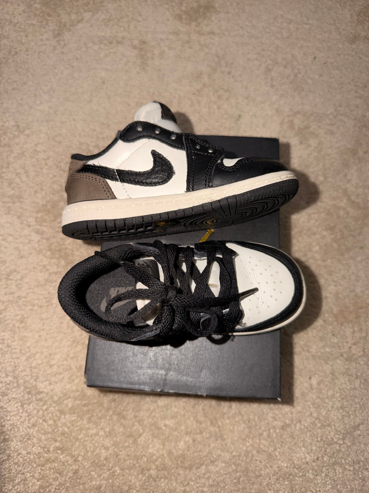 Nike Jordan 1 Low Travis Scott Black Phantom baby schoenen, Kinderen en Baby's, Ophalen, Zo goed als nieuw, Jongetje of Meisje