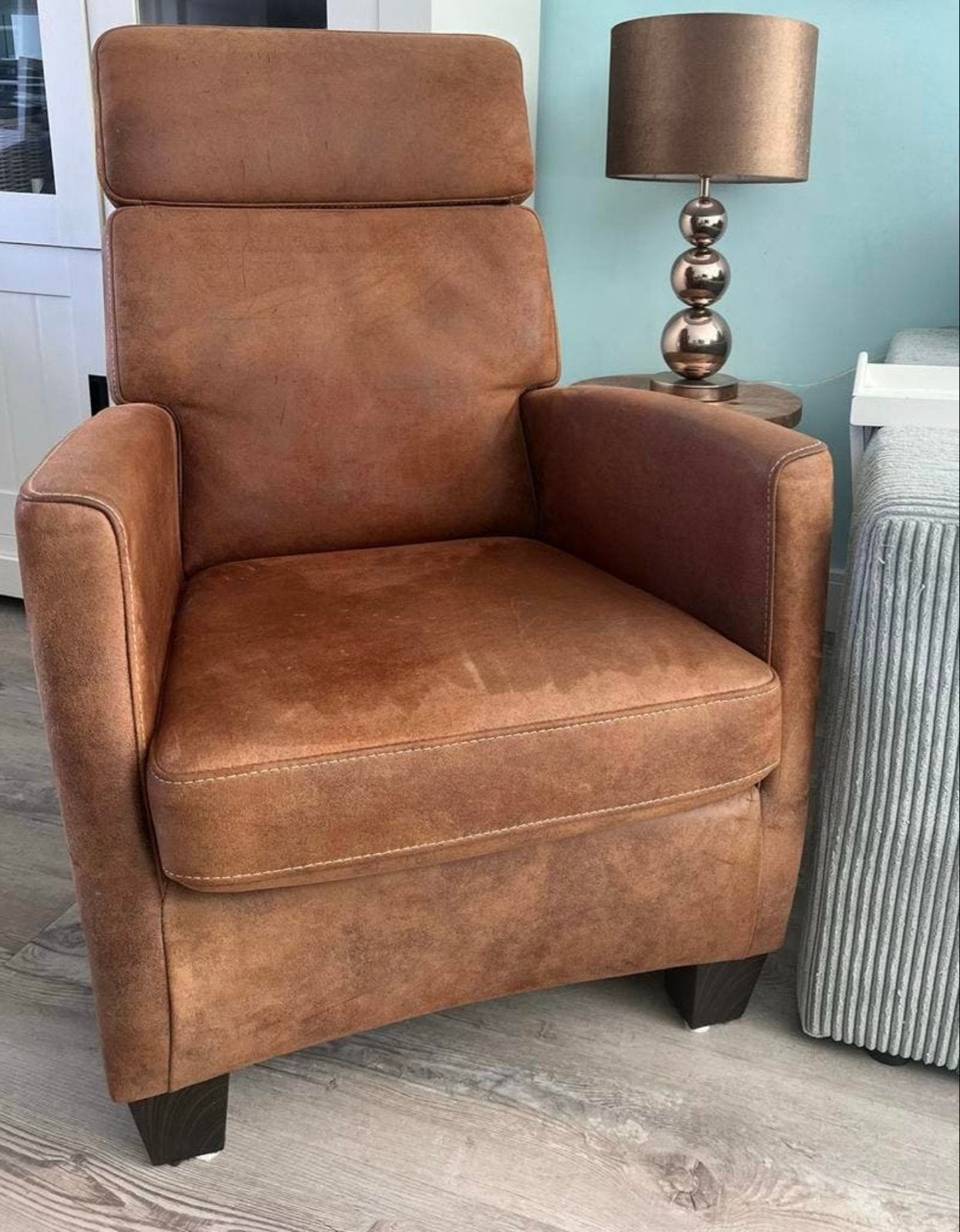 Comfortabele fauteuils: bruin en grijs, per stuk te koop., Ophalen, Gebruikt, Stof, 75 tot 100 cm