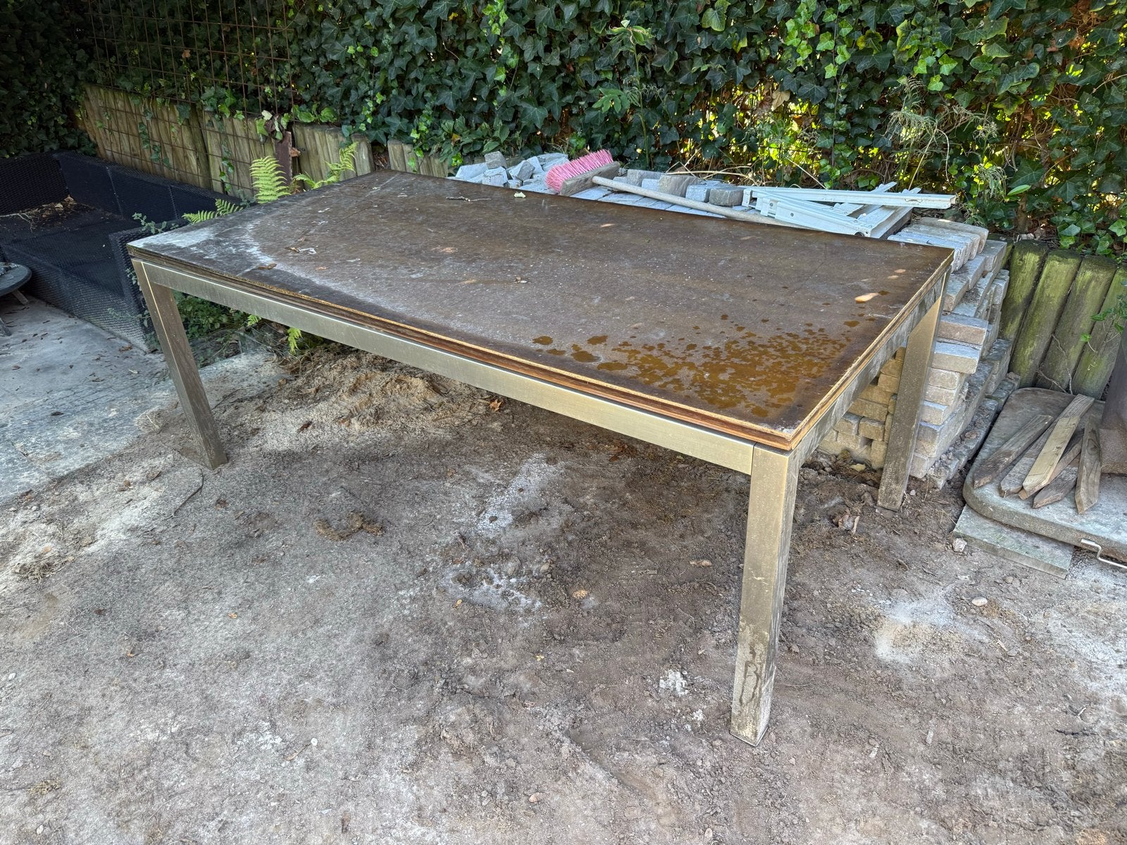 Topform eettafel RVS onderstel (blad kapot), Huis en Inrichting, Ophalen, Gebruikt, 50 tot 100 cm, Vijf personen of meer