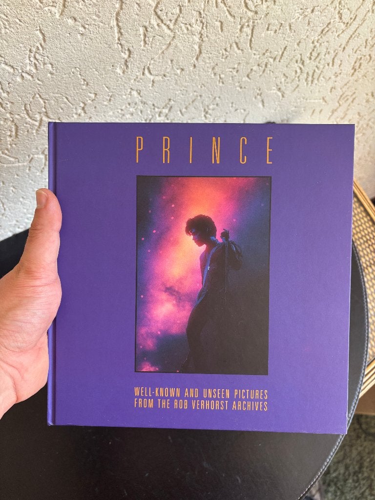 Prince, Well Known And Unseen Pictures - Rob Verhorst - 2021, Artiest, Ophalen of Verzenden, Zo goed als nieuw, Rob Verhorst
