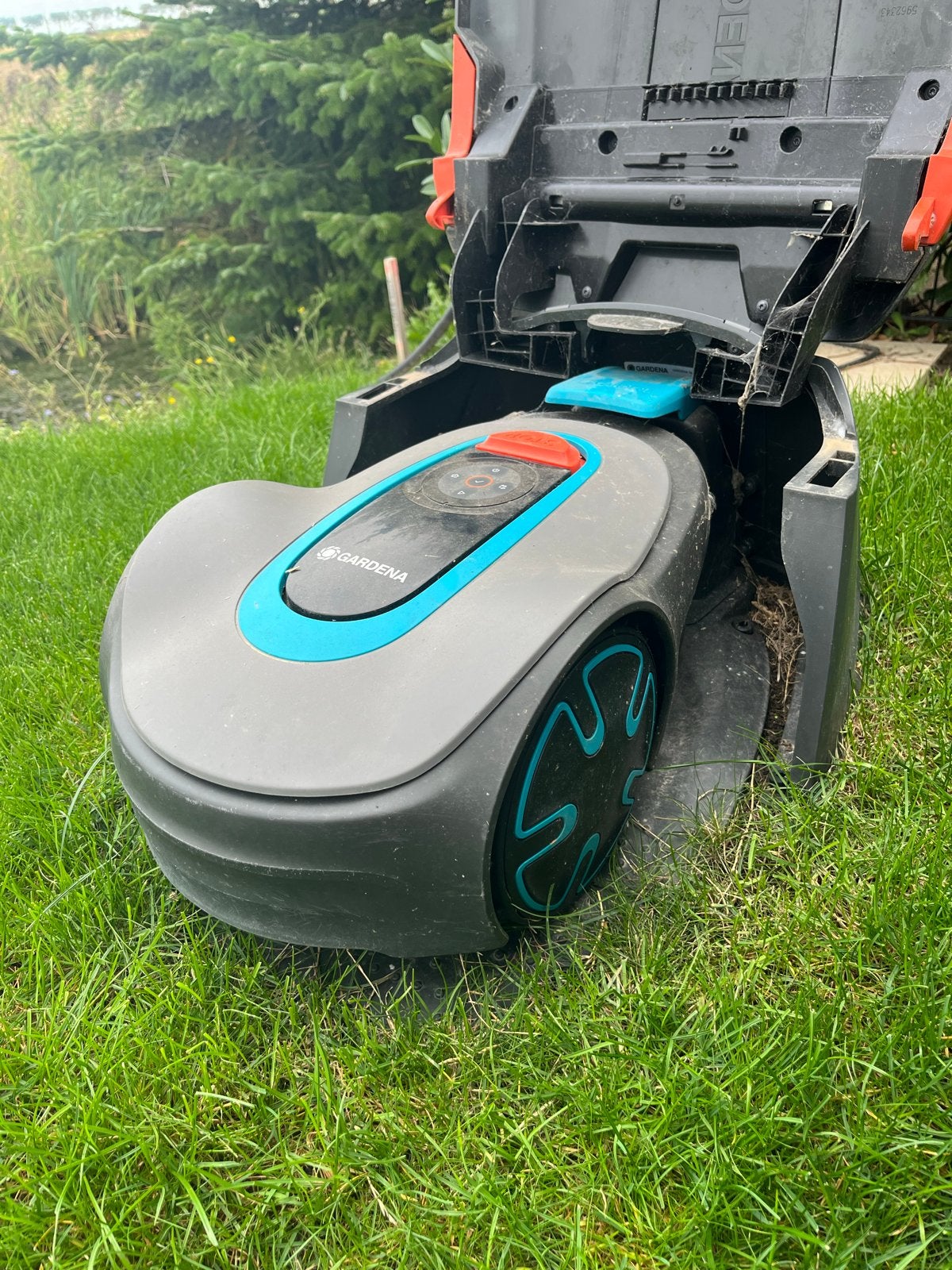 Gardena Robotmaaier, Ophalen, Gebruikt, 30 t/m 39 cm, Accu-grasmaaier
