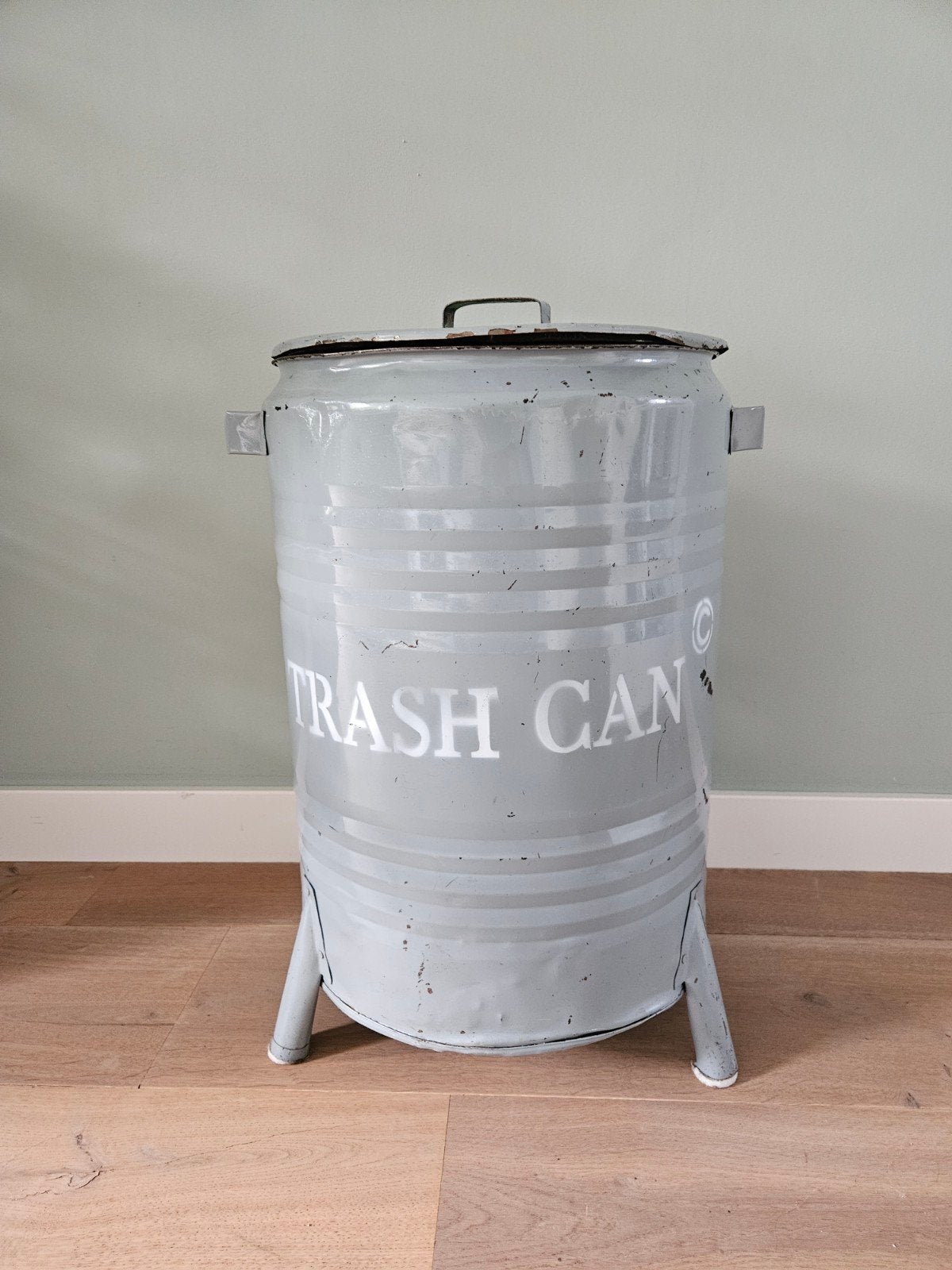 Grote vintage metalen opbergton / trash can, Ophalen, Gebruikt, Metaal, 50 – 75