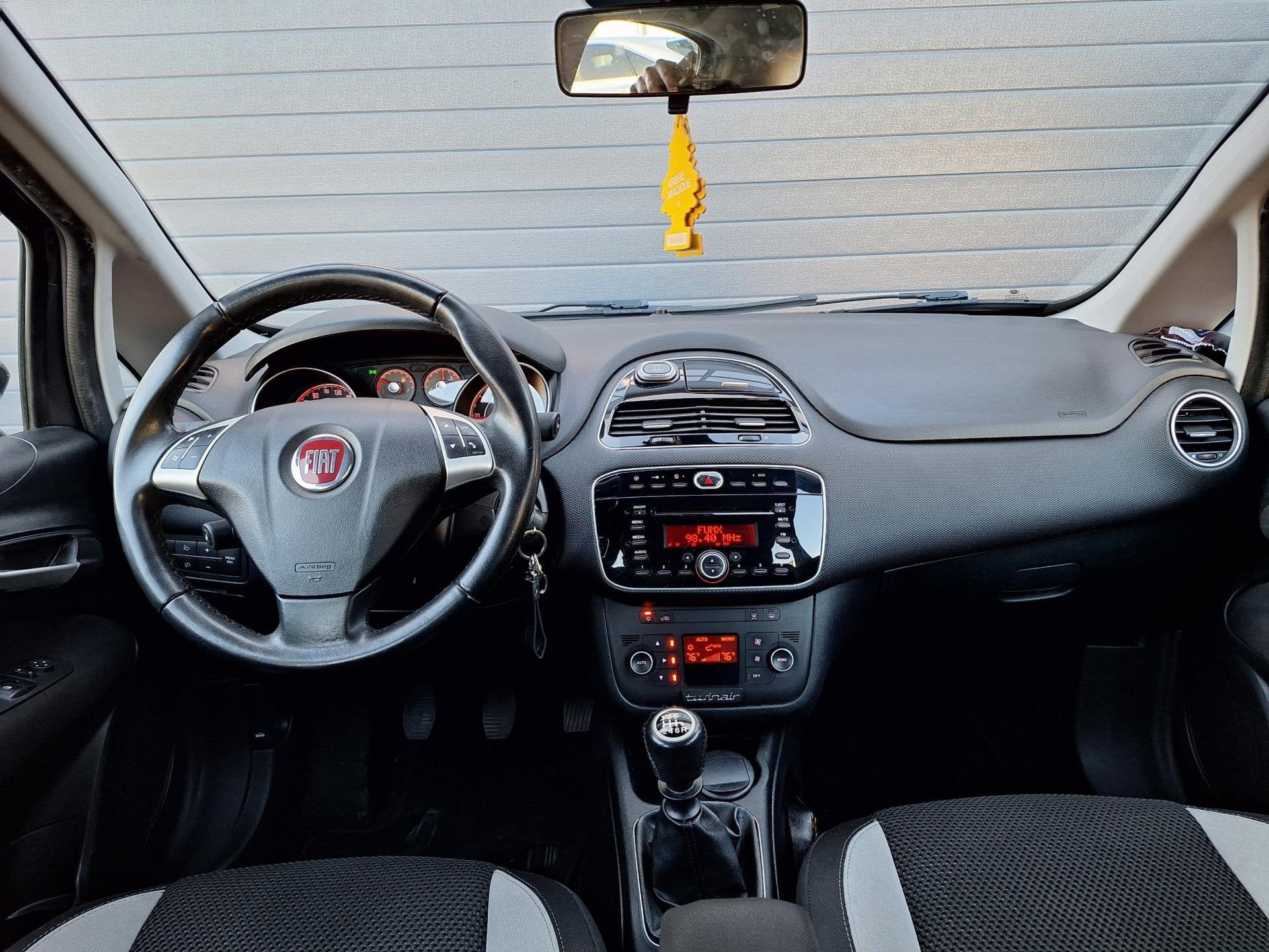 Fiat Punto Evo | 0.9 TwinAir Pop | Airco | Leuke kilometerst, Voorwielaandrijving, Euro 5, 86 pk, Gebruikt