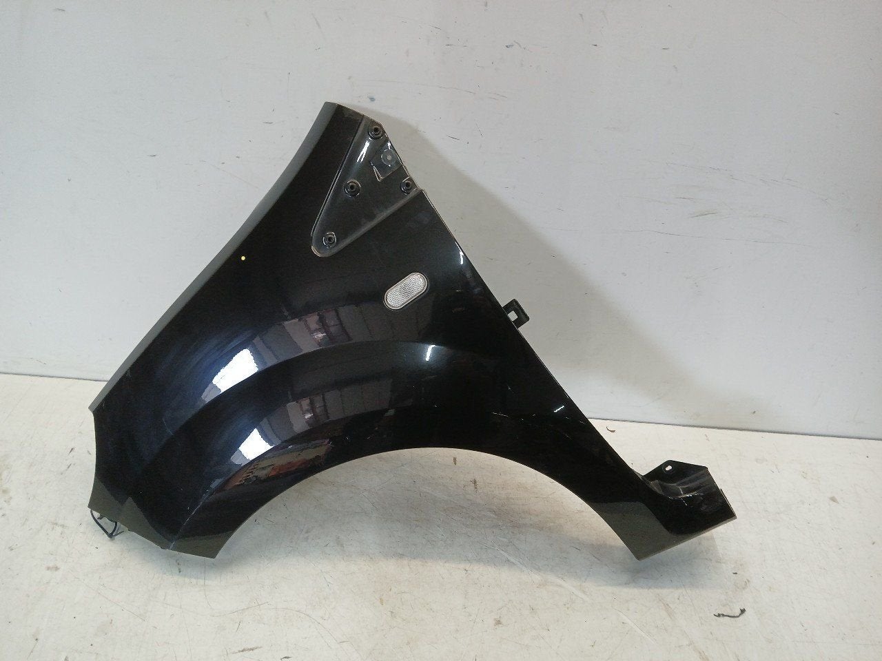 Spatbord links voor Renault Twingo, Auto-onderdelen, Carrosserie en Plaatwerk, Onderdelen@venauto.nl, Van der Ven Autorecycling B.V.