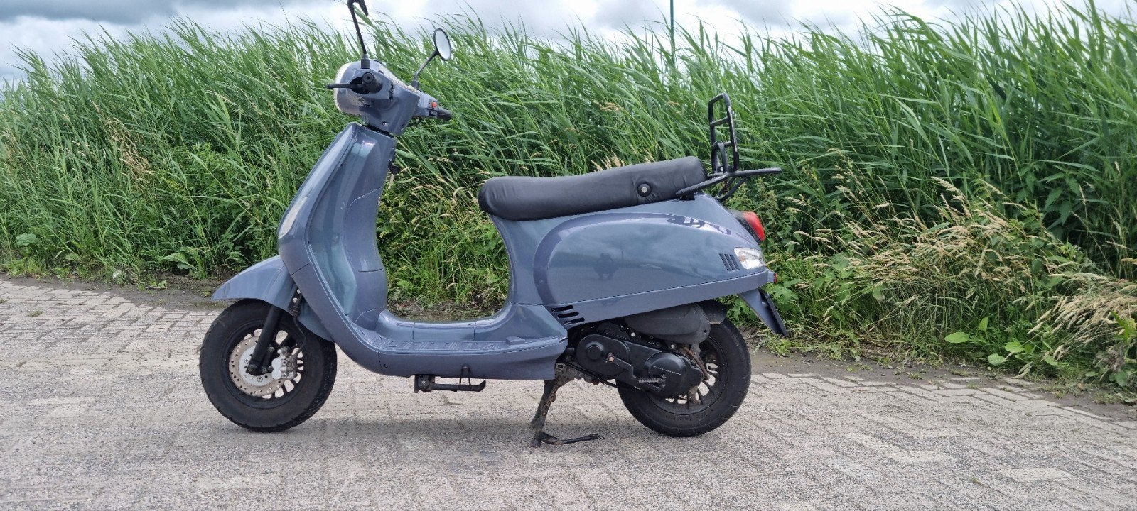 BTC Riva Scooter uit 2016 - Goed onderhouden, Fietsen en Brommers, Scooters | Overige merken, Ophalen, Gebruikt, Benzine, Overige merken