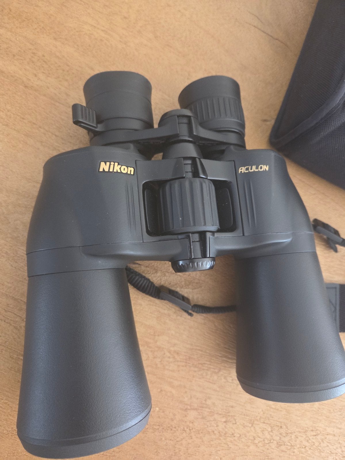Nikon Aculon A211 10-22x50 - Nikon Verrekijker, Ophalen of Verzenden, Zo goed als nieuw