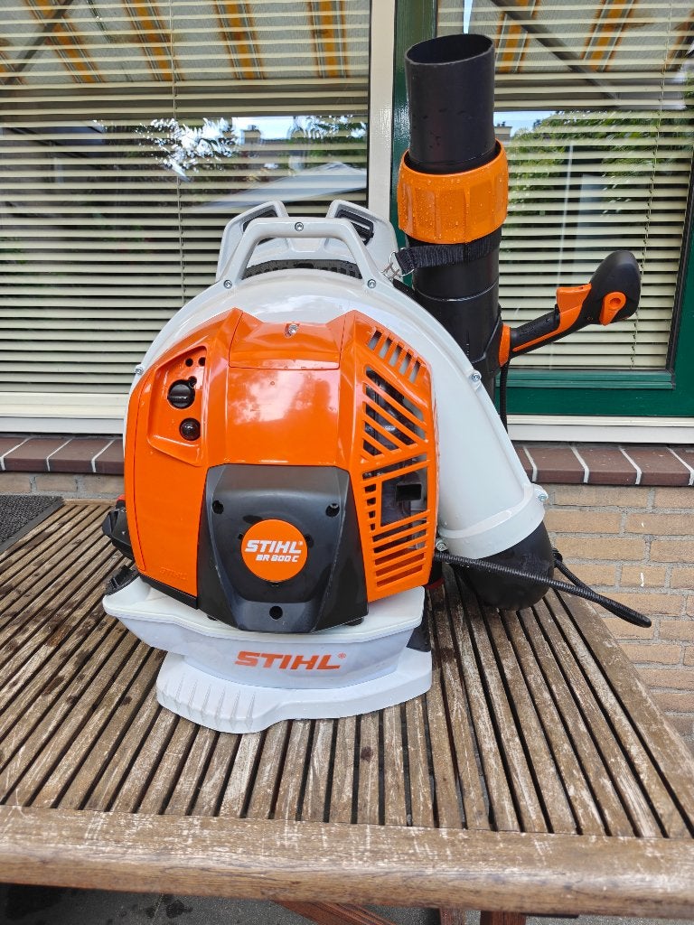 STIHL BLADBLAZER BR800 NIEUWSTAAT, Tuin en Terras, Bladblazers, Ophalen, Zo goed als nieuw, Benzine, Ruggedragen