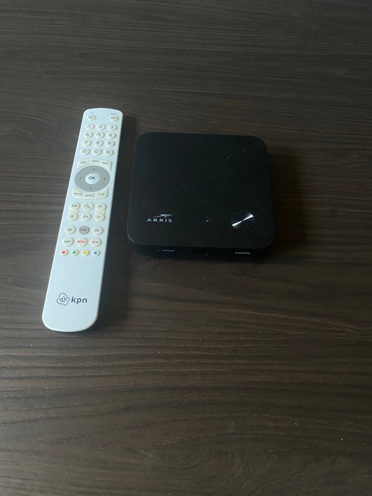 KPN Arris VIP5202 Decoder met Afstandsbediening, Ophalen of Verzenden, Zo goed als nieuw, Decoder