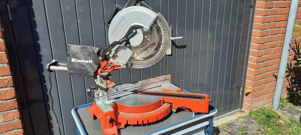 Kort zaagmachine., Ophalen, Einhell, Zo goed als nieuw, Afkortzaag