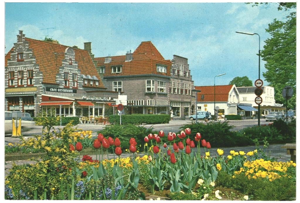 966702	Bilthoven	Utr Emmaplein	Restaurant	In de Bonte Koe