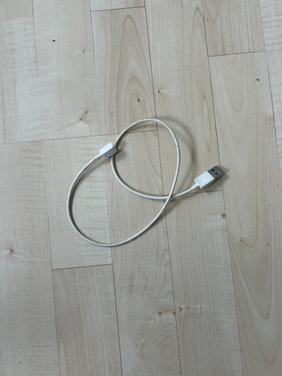 Oplaadkabel voor Xiaomi Smart Band 9 and 8/ GRATIS / FREE, Ophalen, Zo goed als nieuw, Zwart, Android