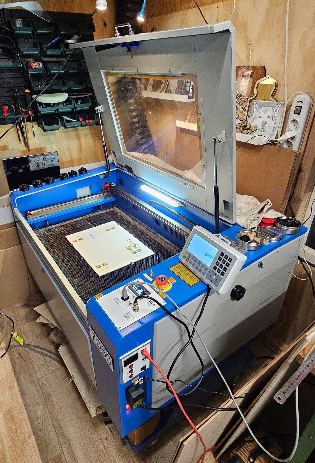 Amonstar Trade Co. Ltd 60 W Lasersnijder en -graveerder, Ophalen, Gebruikt