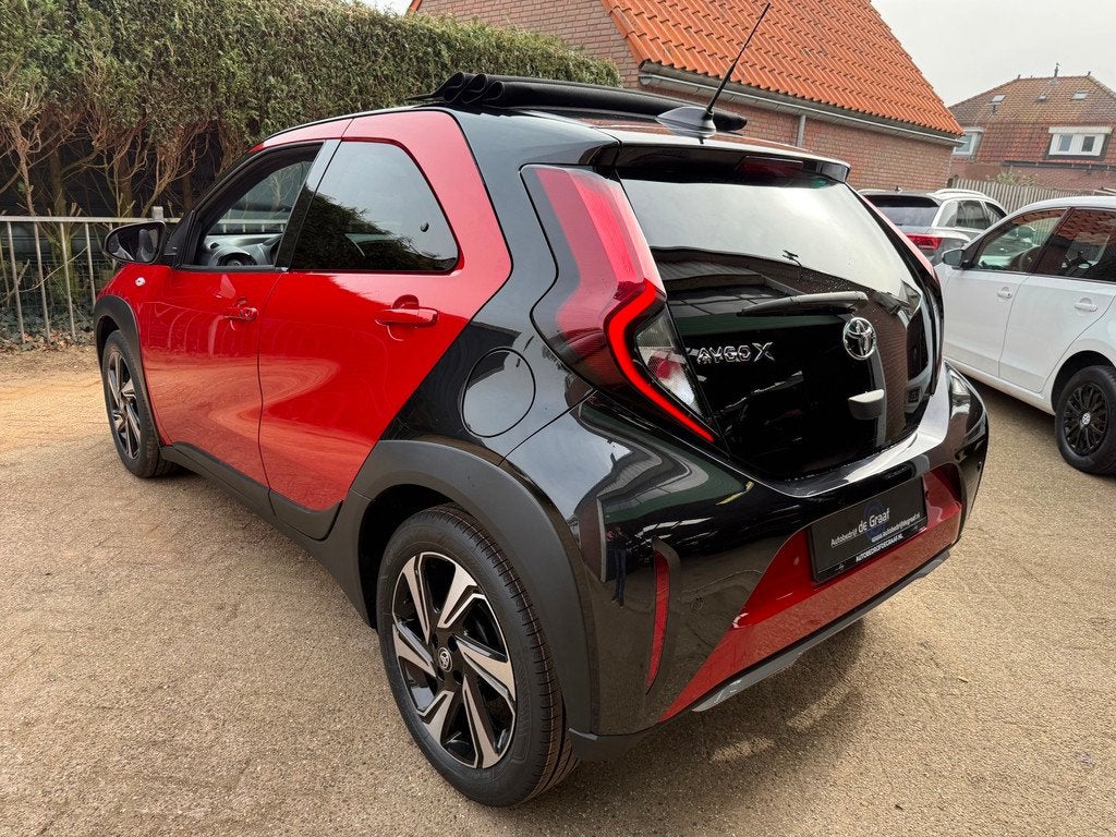 Toyota Aygo X 1.0 VVT-i S-CVT Premium|OPEN-DAK/LED/NAVI/ACC/, Gebruikt, 4 stoelen, Leder en Stof, Geïmporteerd
