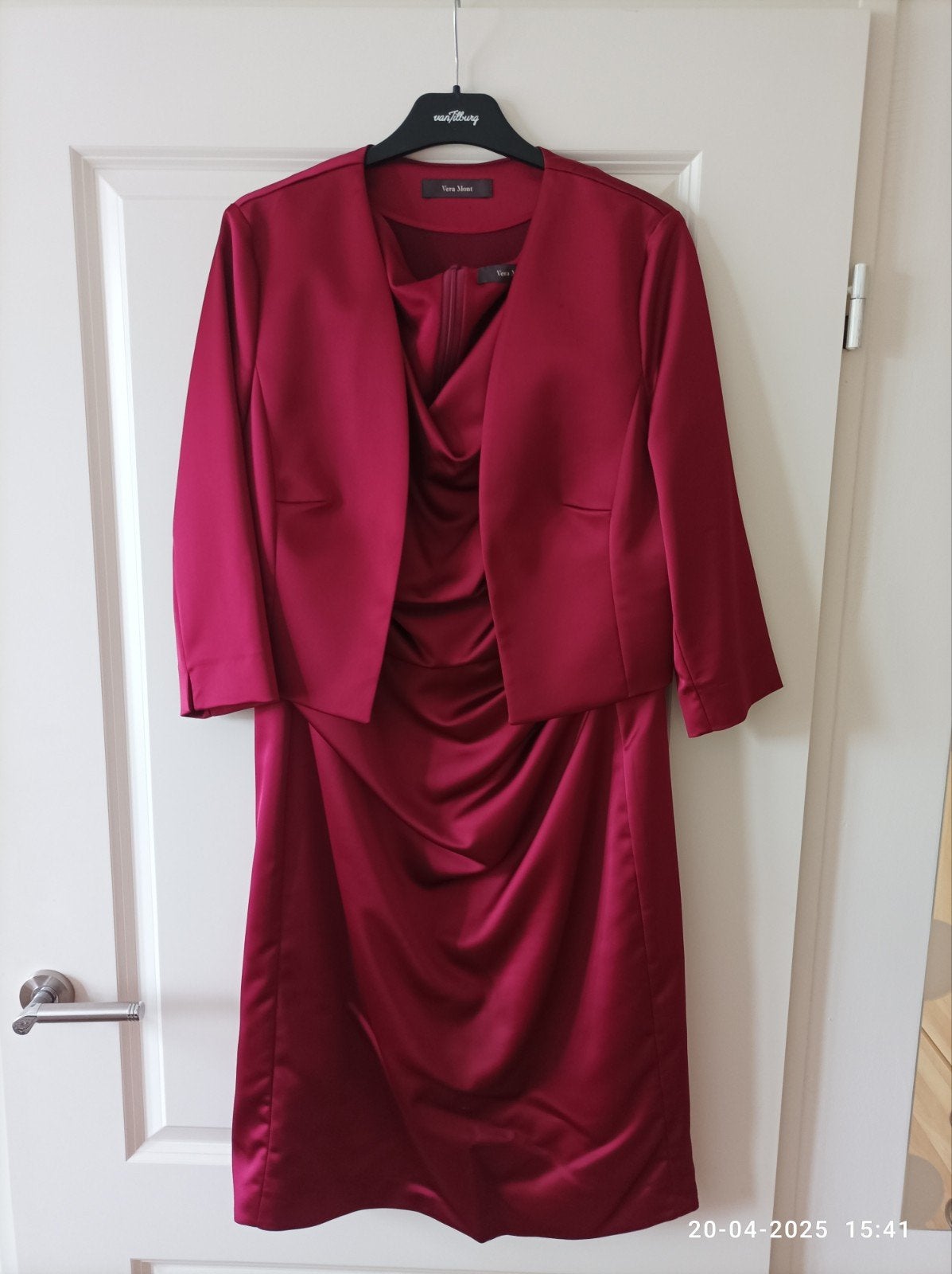 Mooie, feestelijke damesjurk met Bolero!!!, Ophalen, Zo goed als nieuw, Maat 38/40 (M), Overige typen