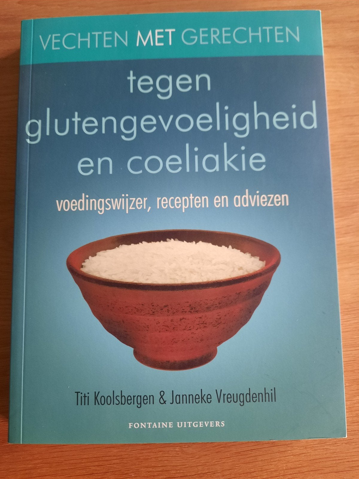 Vechten met gerechten tegen glutengevoeligheid en COELIAKIE, Ophalen of Verzenden, Zo goed als nieuw