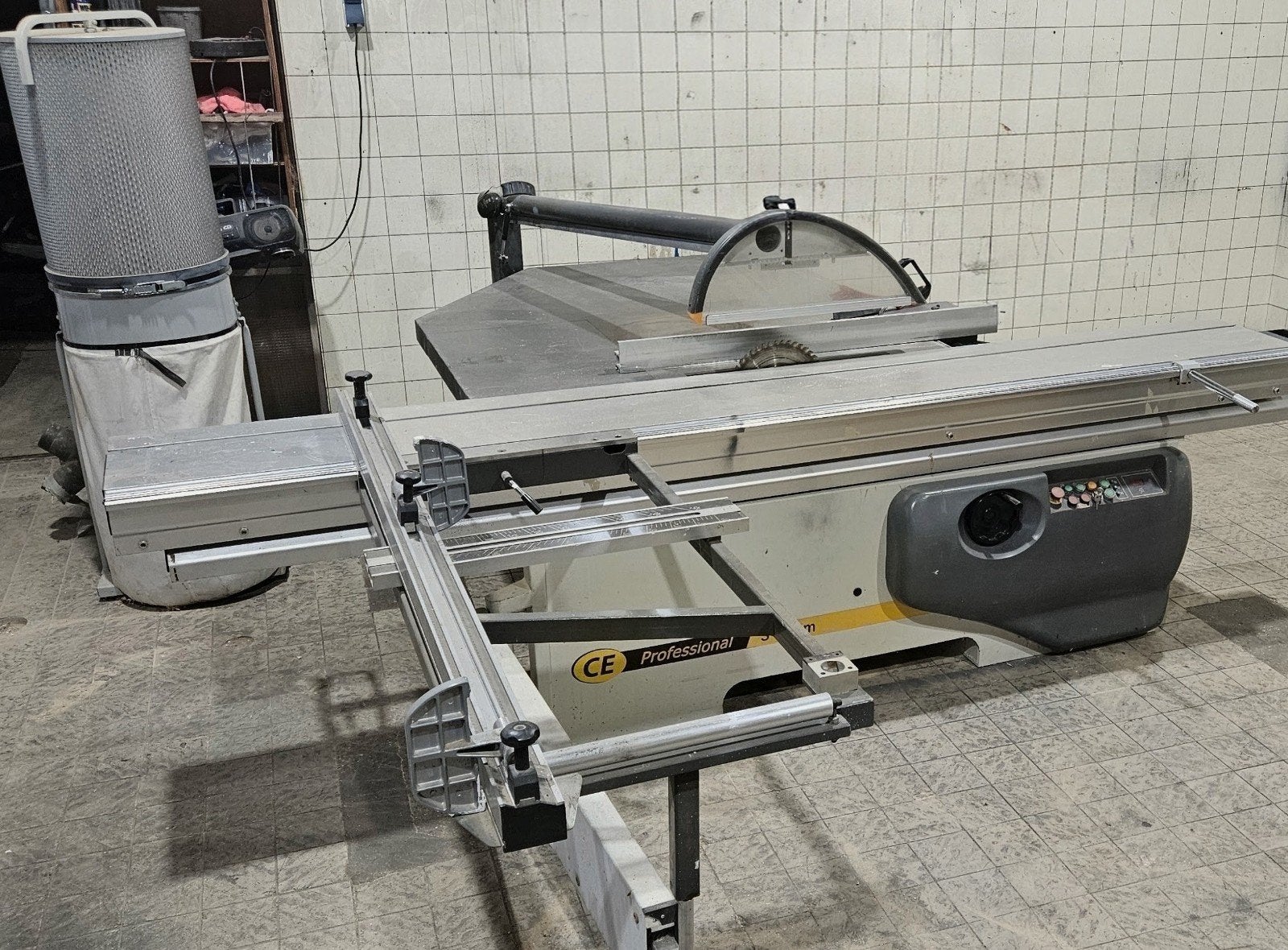 Formaatzaag machine  met voorritser CE Professional 400m, Zakelijke goederen, Machines en Bouw | Houtbewerking, Ophalen