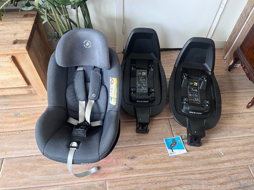 Maxi Cosi babystoeltje autostoeltje & 2x isofix FamilyFix 2, Ophalen, Gebruikt, 9 t/m 18 kg, Isofix