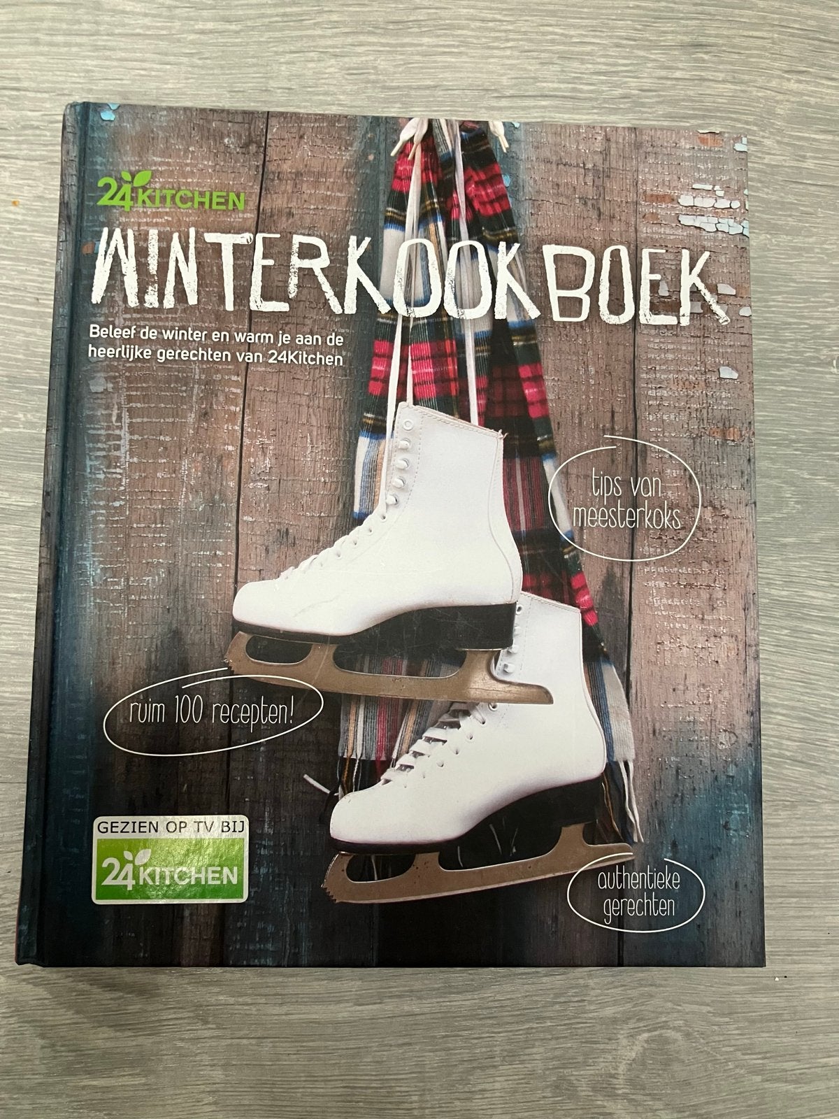 24Kitchen Winterkookboek - Ruim 100 recepten, Ophalen of Verzenden, Zo goed als nieuw, Overige gebieden, Voorgerechten en Soepen