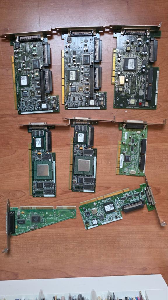 SCSI controllers PCI en PCI-X / 64bits PCI, Ophalen of Verzenden