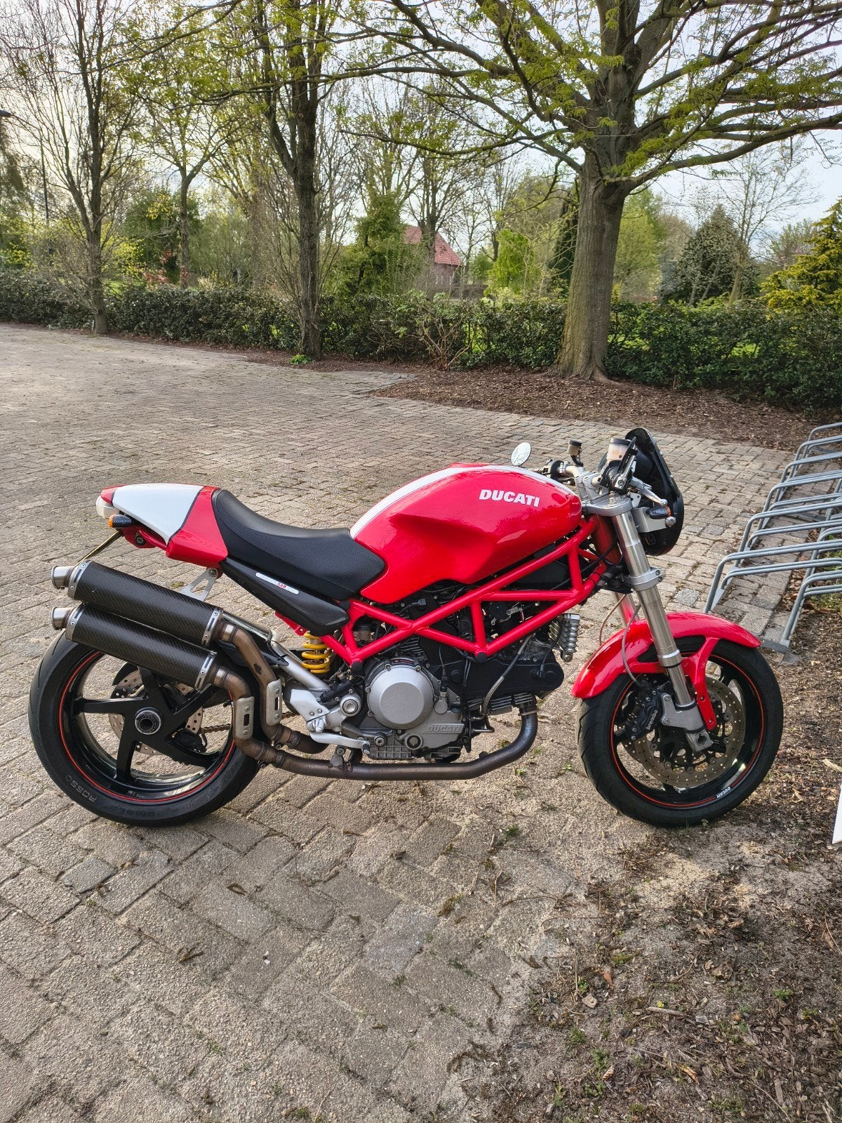 Ducati Monster S2R 1000 met ruim 100pk en quickshifter, Motoren, Motoren | Ducati, Particulier, Naked bike, Ophalen