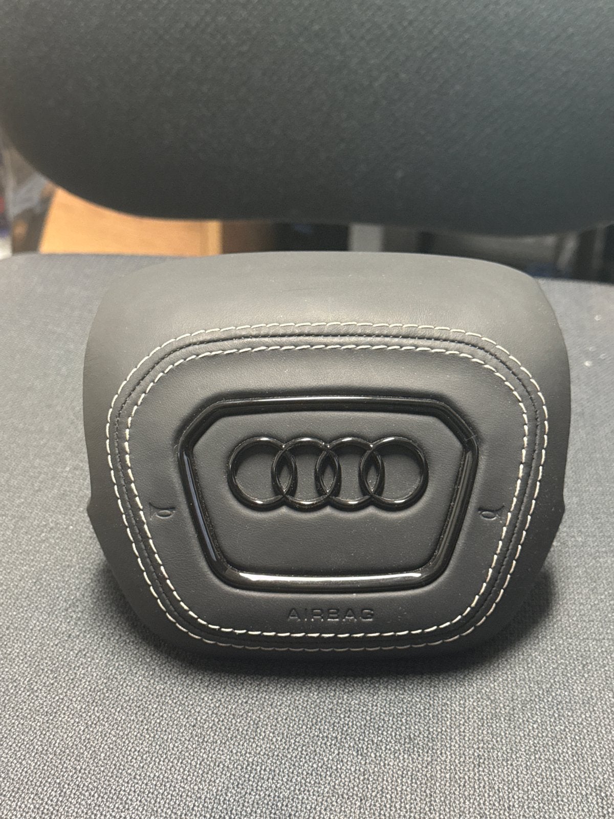 Audi Q3 F3/ Q3 Sportback/ RSQ3 Airbag cover, Ophalen of Verzenden, Nieuw, Audi