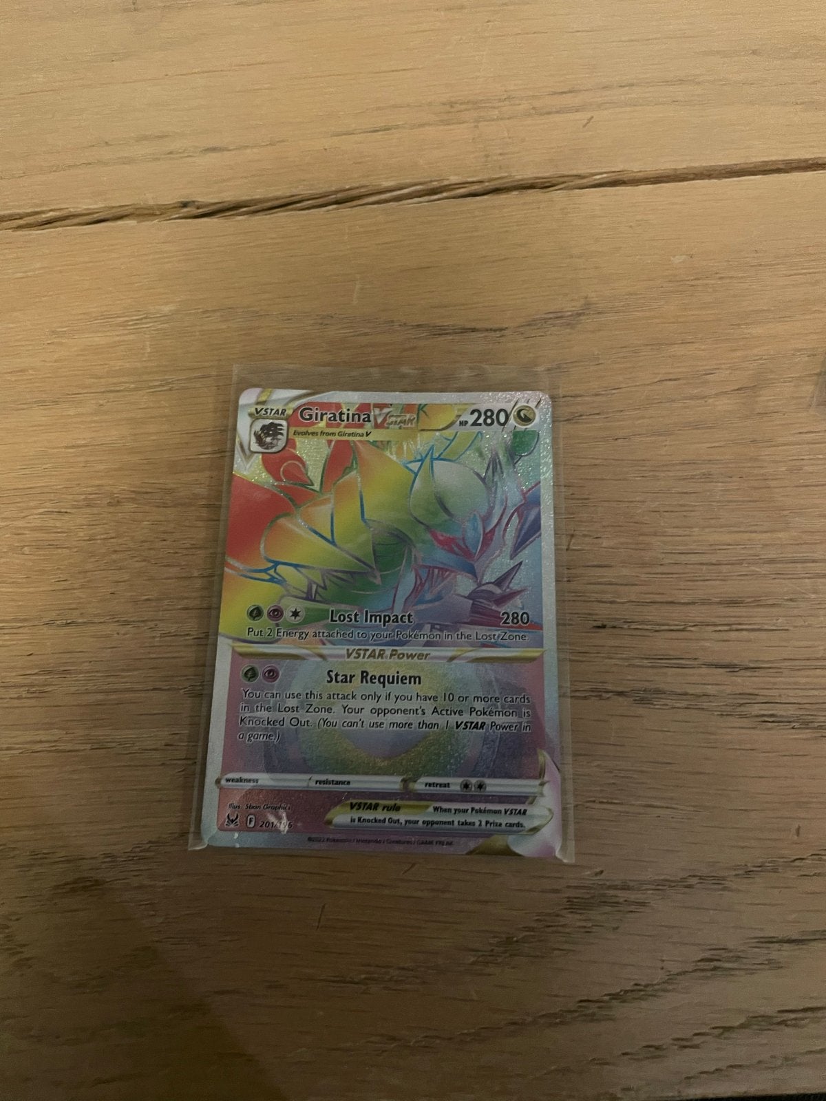 Giratina VSTAR Rainbow Rare Pokémon Kaart Lost Origin, Ophalen of Verzenden, Zo goed als nieuw, Losse kaart, Foil