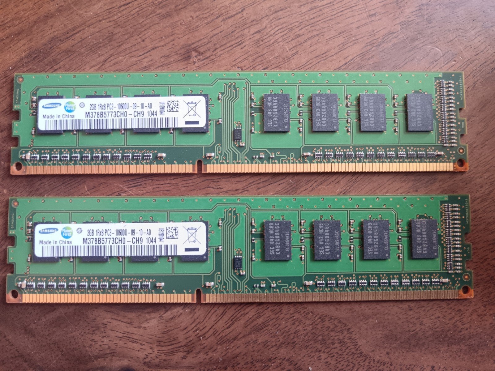 2x 2GB Samsung DDR3 RAM Geheugen (M378B5773CH0-CH9), Gebruikt, Server, DDR3, Ophalen of Verzenden