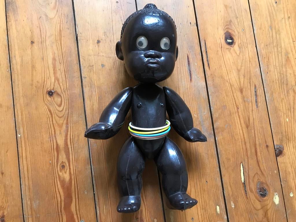 Oude donkere pop met rol ogen, Verzamelen, Poppen, Ophalen of Verzenden, Gebruikt, Pop