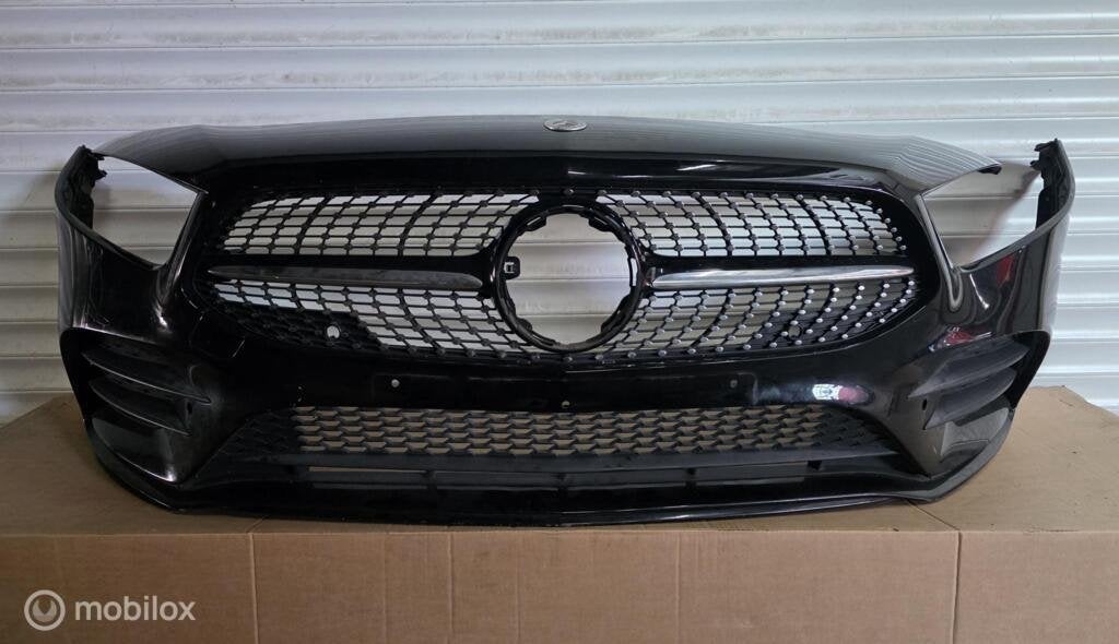 mercedes A klasse AMG voorbumper W177 V177 2019 - 2022, Gebruikt, Voor, Ophalen of Verzenden
