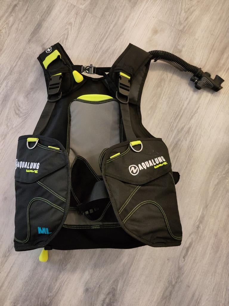 Aqualung Wave Trimvest Maat ML - Zo goed als nieuw, Watersport en Boten, Ophalen of Verzenden, Zo goed als nieuw, Trimvest of Wing