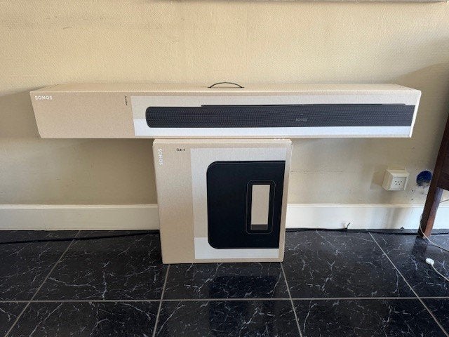 Sonos Arc Ultra + Sub 4 set [nieuw in ongeopende verpakking], Audio, Tv en Foto, Home Cinema-sets, Overige merken, Soundbar, 70 watt of meer