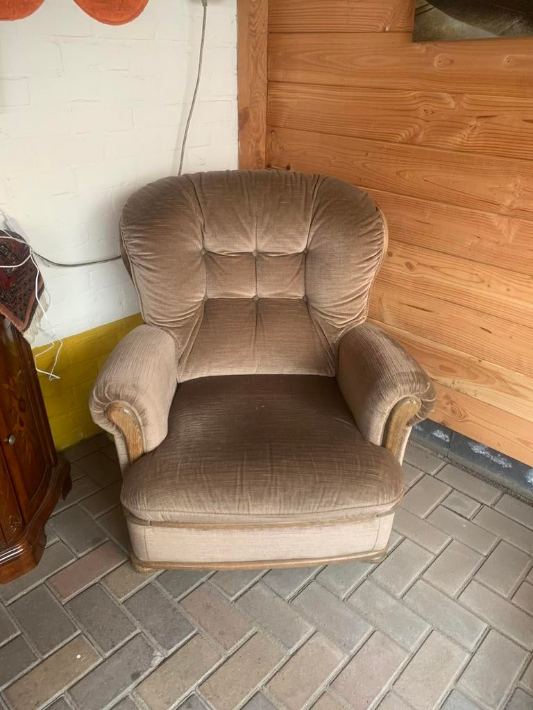 Gratis af te halen retro 3 zits en 2 stoelen, Ophalen, Gebruikt