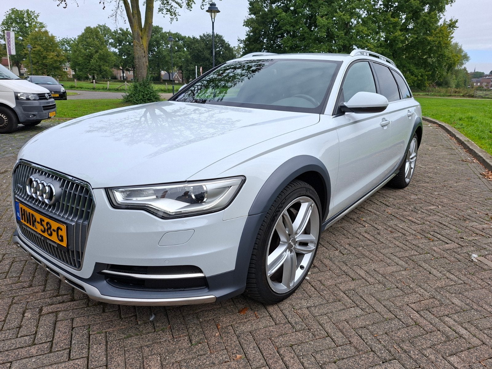 Audi A6 3.0 Tfsi Quattro 228KW S-tr. 2014 Wit, Auto's, Automaat, 2995 cc, 2500 kg, Wit