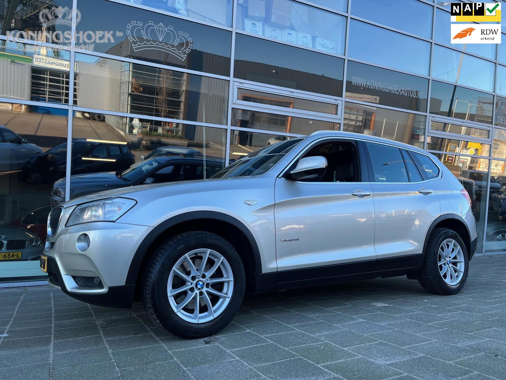 BMW X3 XDrive20i High Executive, Dealer onderhouden, 4 cilinders, Bedrijf, 184 pk