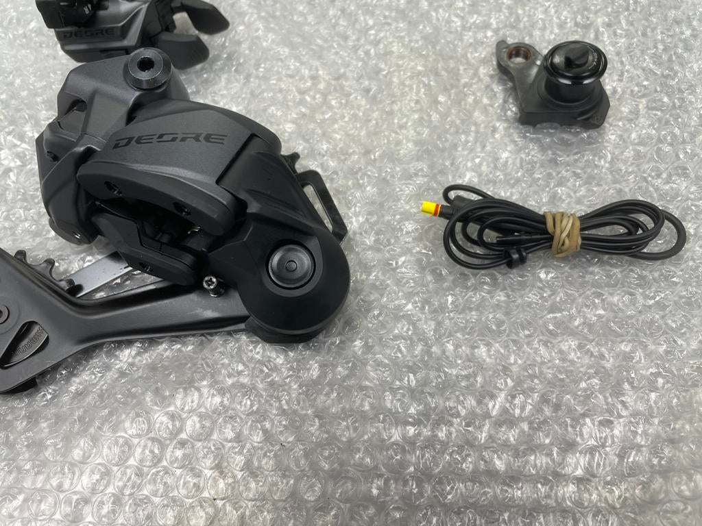 Foto 6 van Te koop Shimano Di2, Complete aandrijflijn E Mtb. Nieuw!!