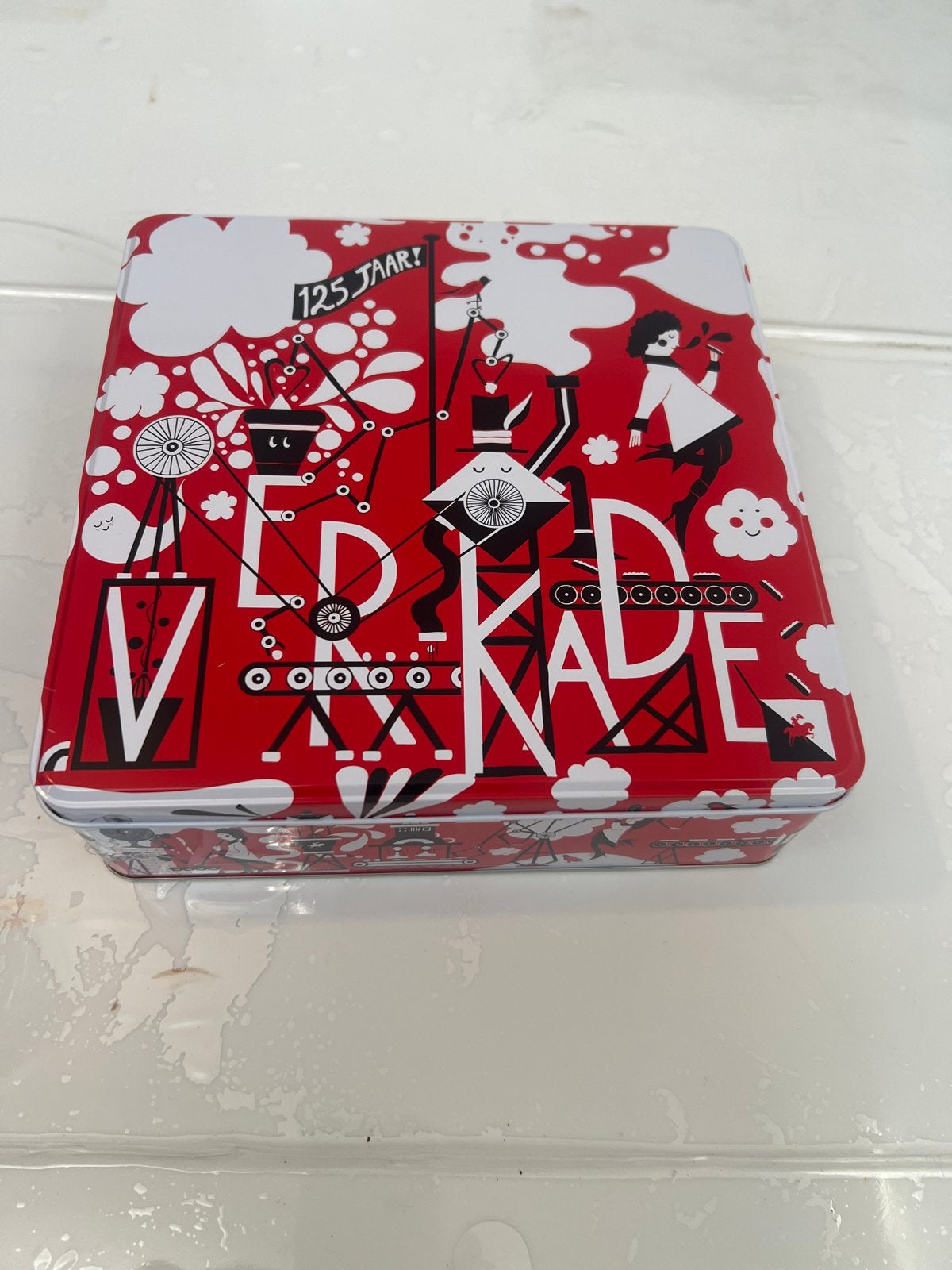 Verkade 125 Jaar Jubileum Blik - Rood met Illustraties, Verzamelen, Ophalen, Zo goed als nieuw, Verpakking