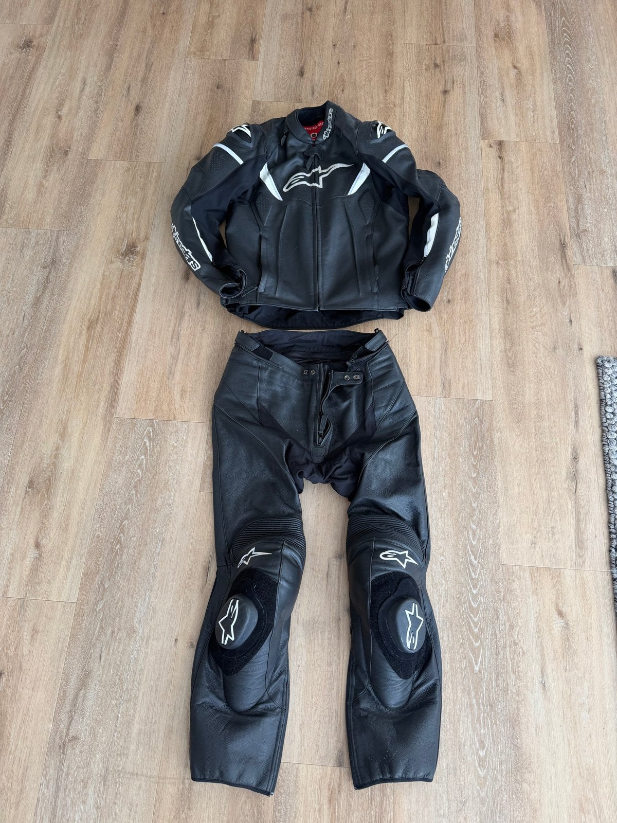 Alpinestars leren motorpak (jas, broek en laarzen), Motoren, Kleding | Motorkleding, Ophalen of Verzenden, Tweedehands, Heren