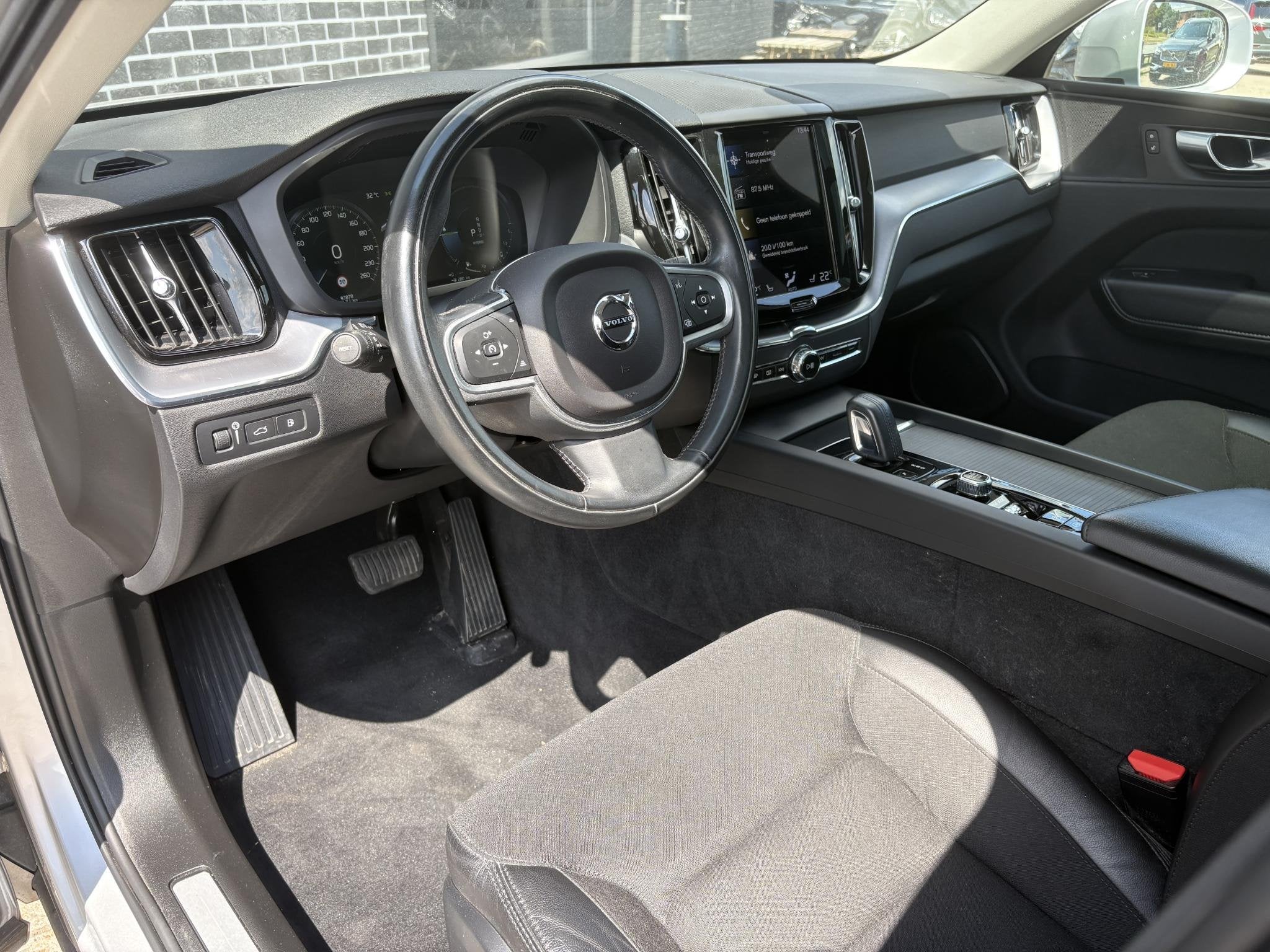 Volvo XC60 2.0 T6 Plug-in hybrid AWD Inscription Expression, Stof, Gebruikt, 340 pk, Plug-in hybride