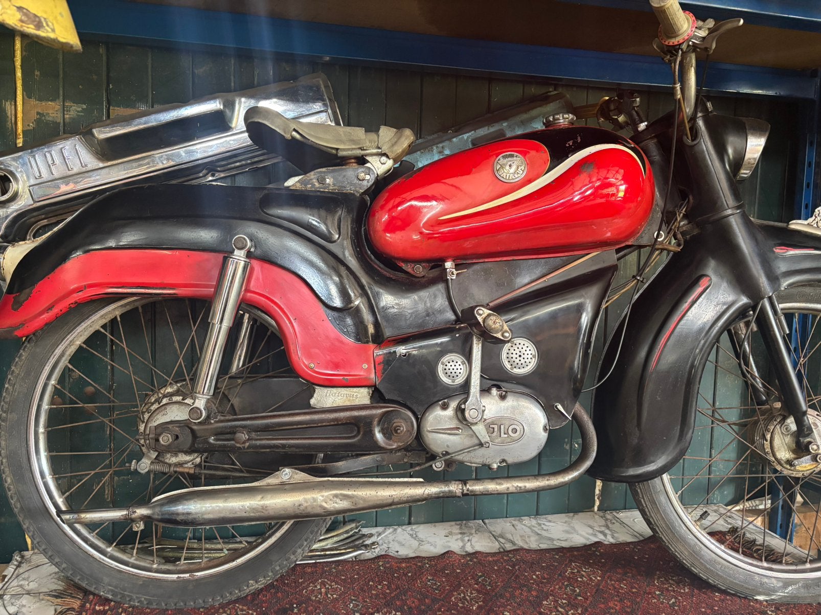 Batavus sport 1958, Maximaal 45 km/u, Batavus, 2 versnellingen, 49 cc