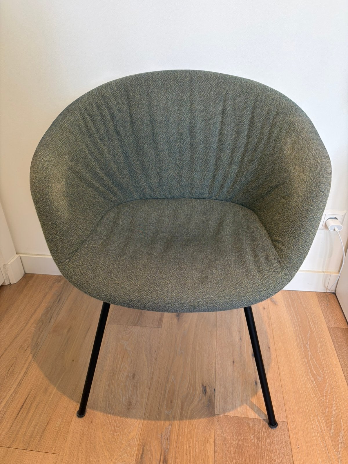 Hay - About a Chair - 1x kuipstoel te koop, Ophalen, Gebruikt, Overige kleuren, Eén