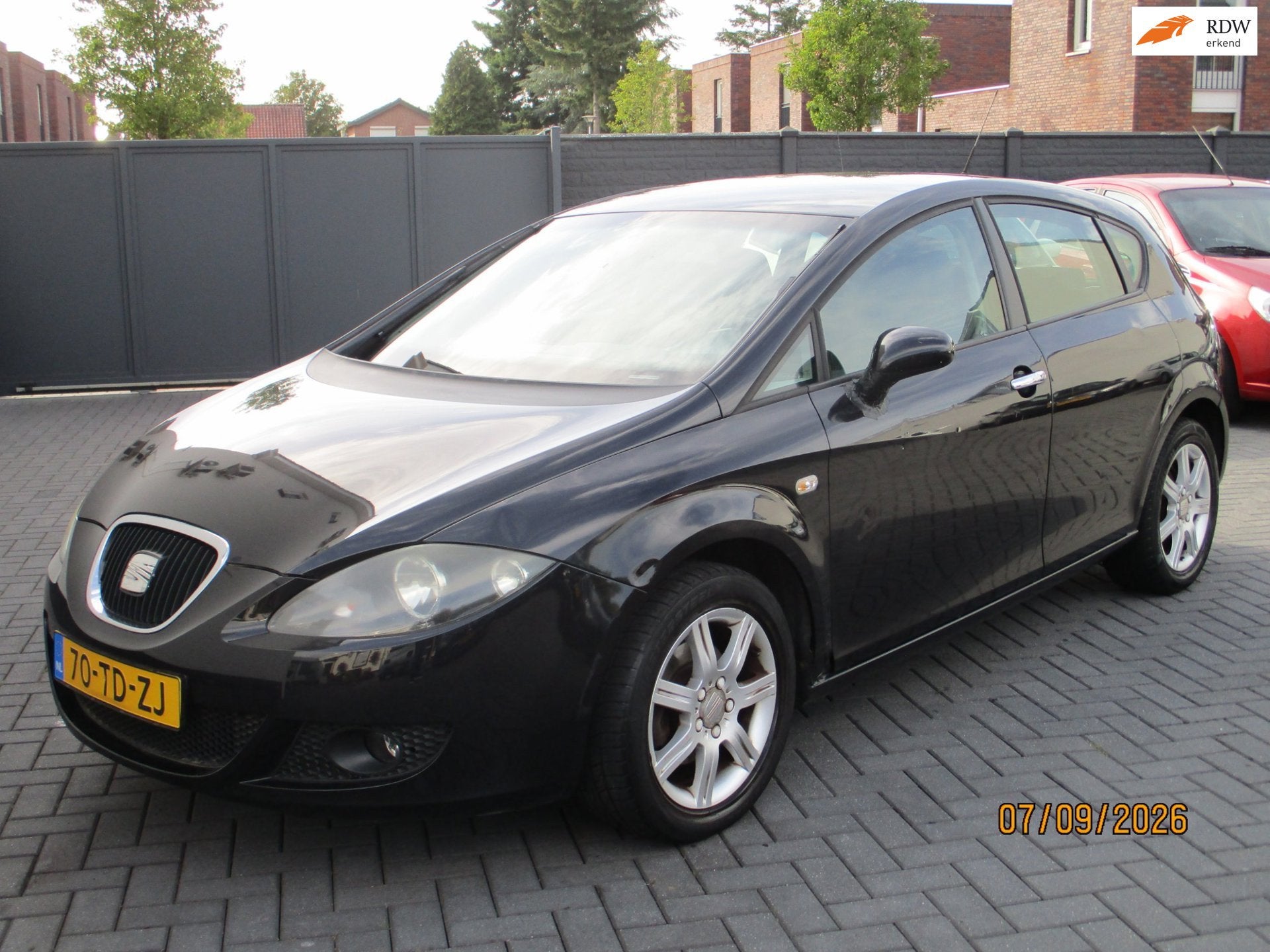 Seat Leon 1.6 Stylance AIRCO CLIMA !, Auto's, Dealer onderhouden, Stof, Gebruikt, Metallic lak