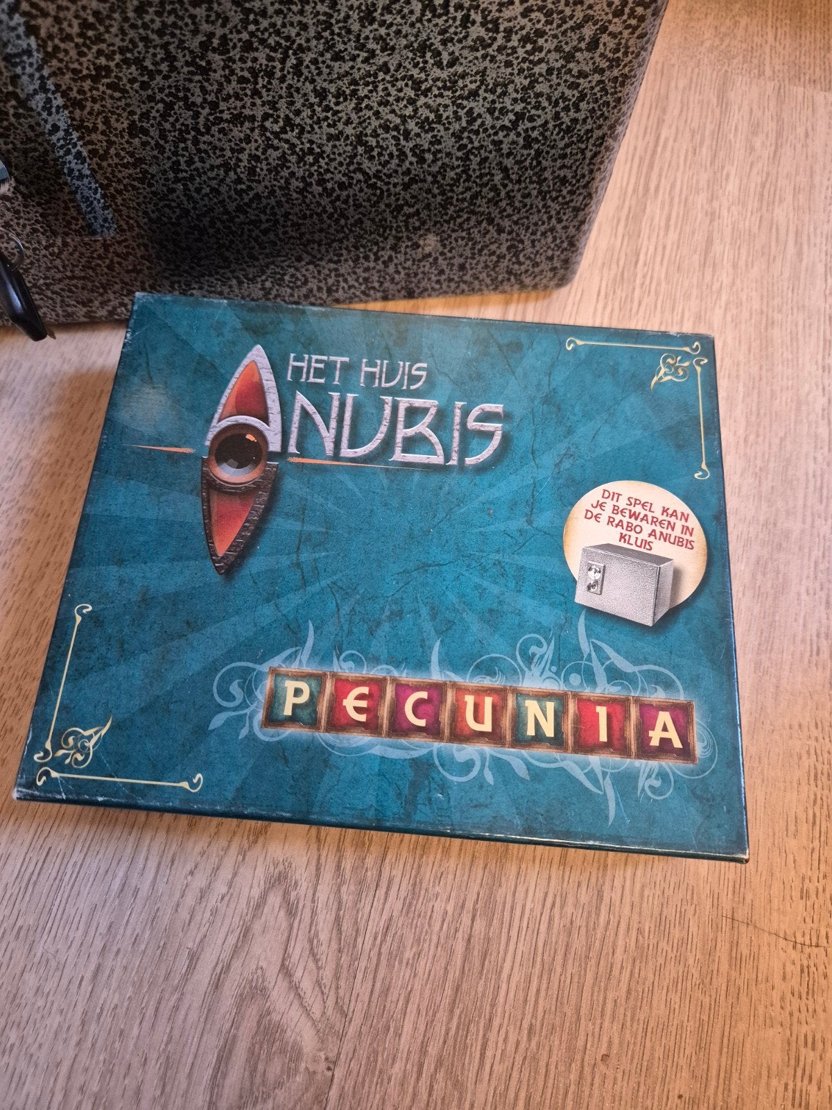 Het huis Anubis kluis met pecunia spel, Verzamelen, Ophalen of Verzenden