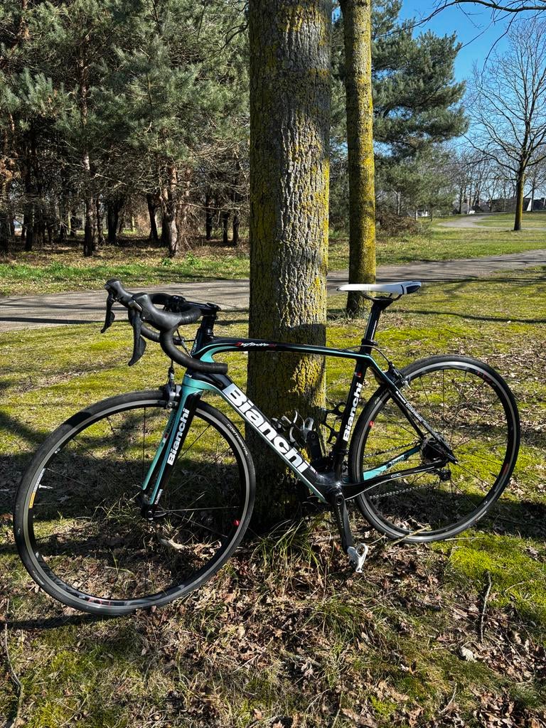 Bianchi Infinito Carbon racefiets - Shimano Ultegra (2016), Fietsen en Brommers, Fietsen | Racefietsen, Overige merken, 28 inch