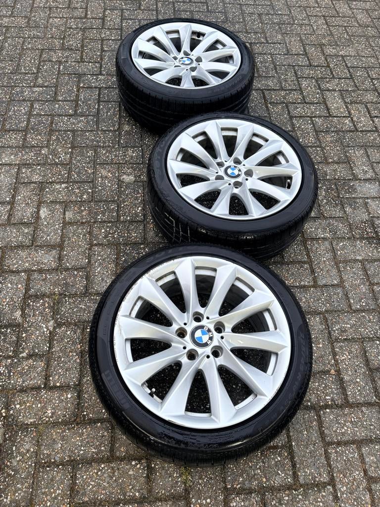 BMW velgen 4 stuks met Pirelli winterbanden 225/45R18, Ophalen, 18 inch, Gebruikt, Banden en Velgen