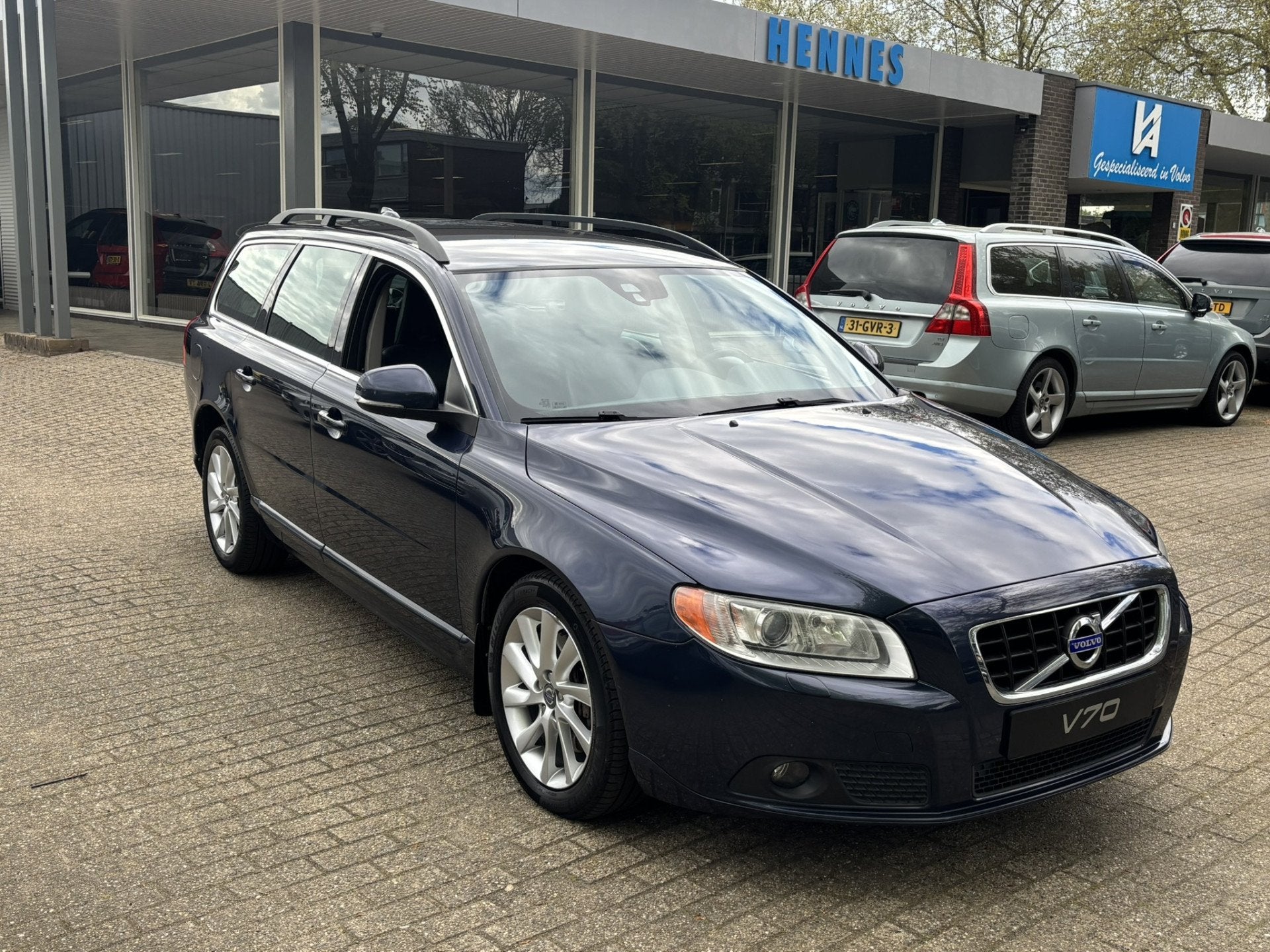 Volvo V70 2.0 T5 213pk 5 Cilinder + Nieuw LPG systeem Aut Xe, Auto's, Volvo, Euro 5, Gebruikt, 213 pk, 1984 cc