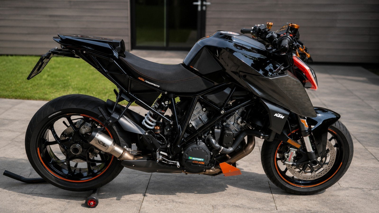 KTM Superduke 1290 R (2018) Bomvol opties, Particulier, Naked bike