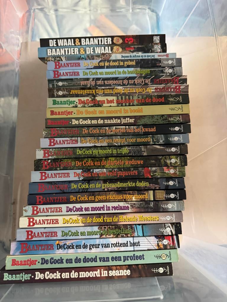 23 Baantjer boeken - Complete collectie De Cock, Boeken, Detectives, Ophalen of Verzenden, Gelezen