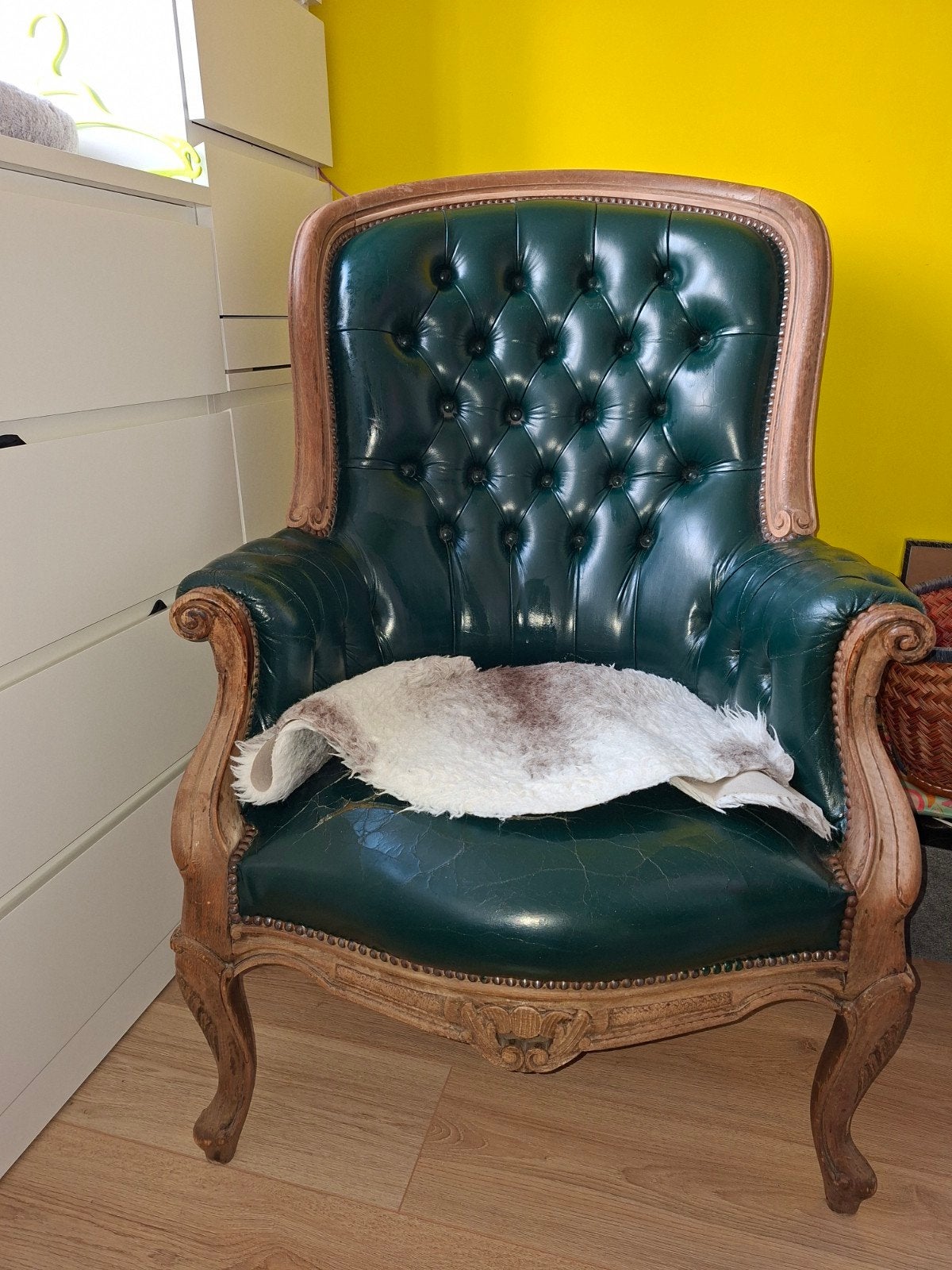 Vintage Chesterfield fauteuil - Groen leer, Antiek en Kunst, Ophalen