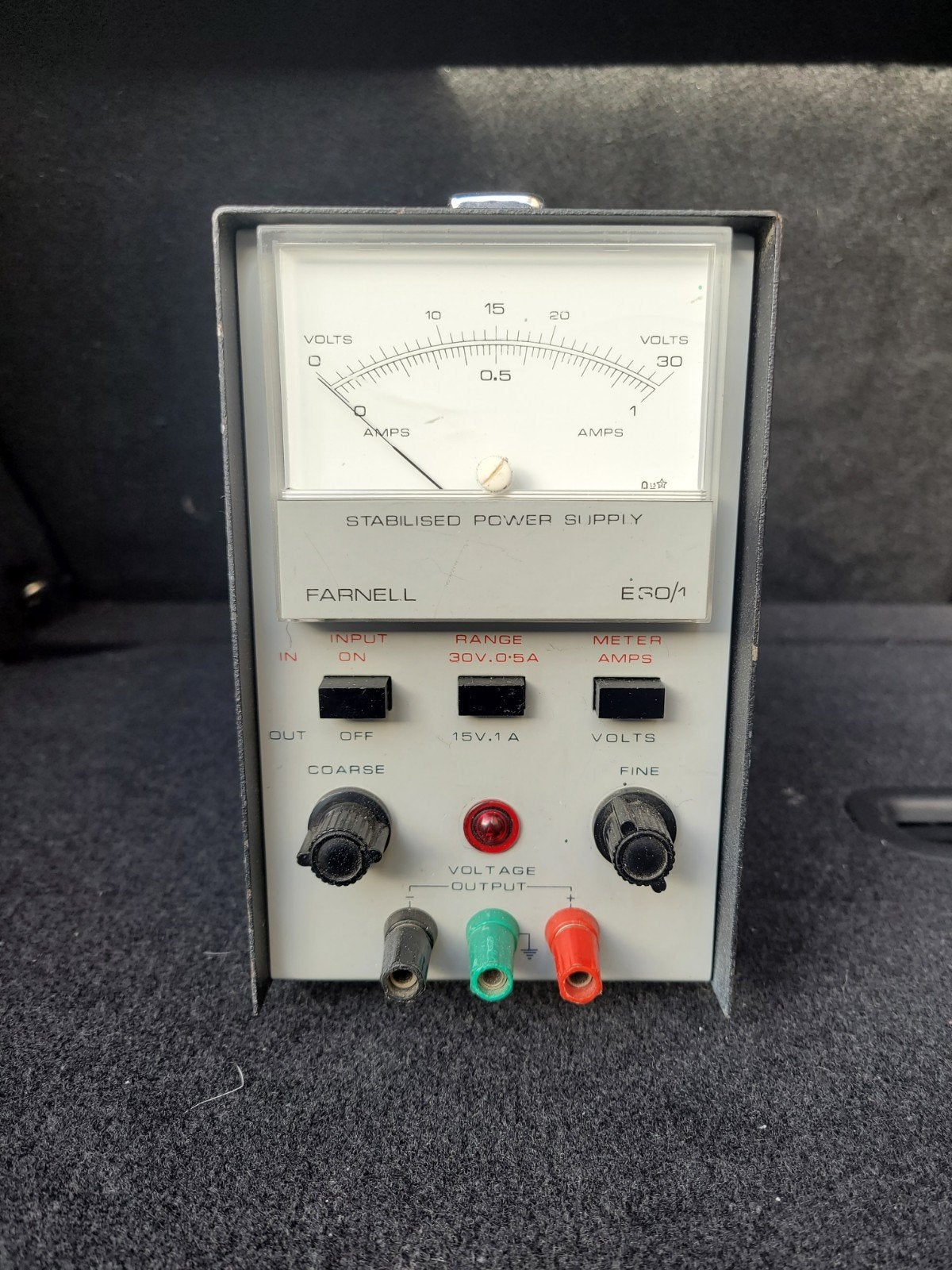 lab trafo FARNELL E30, Ophalen of Verzenden, Gebruikt, Elektriciteit